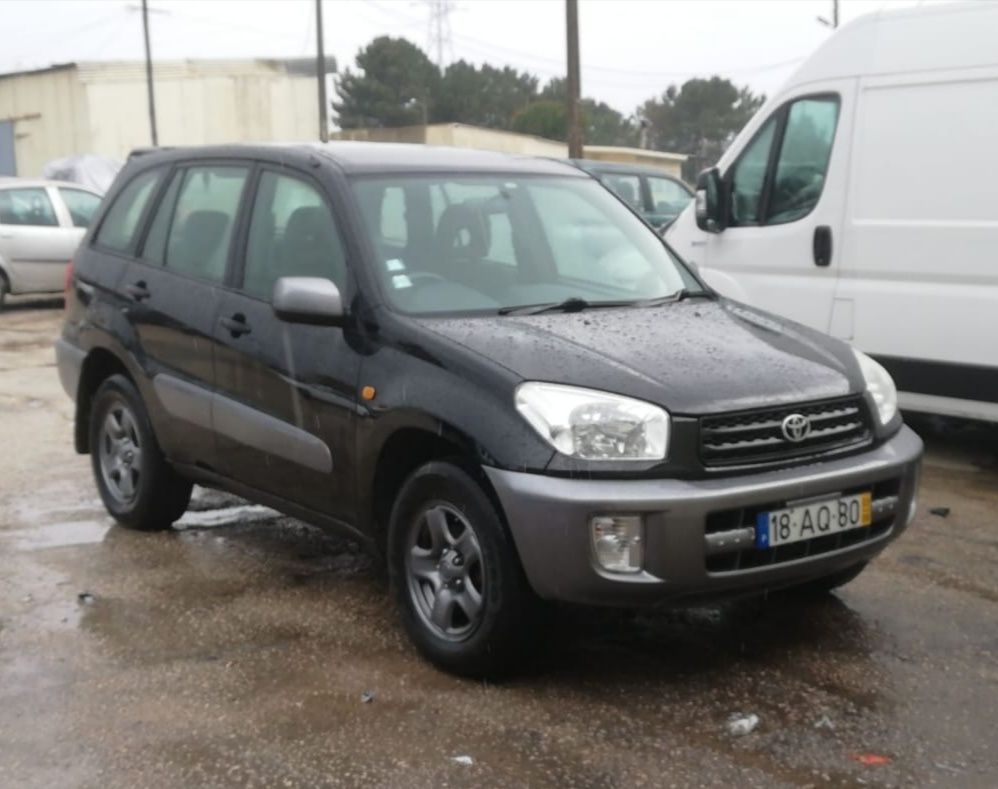 Toyota RAV4 (2003) 4x4 (Volante á Direita) Leia toda a descrição