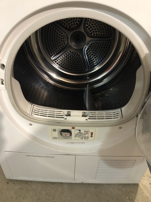 Сушильна машина компресорна Bosch з тепловим насосом