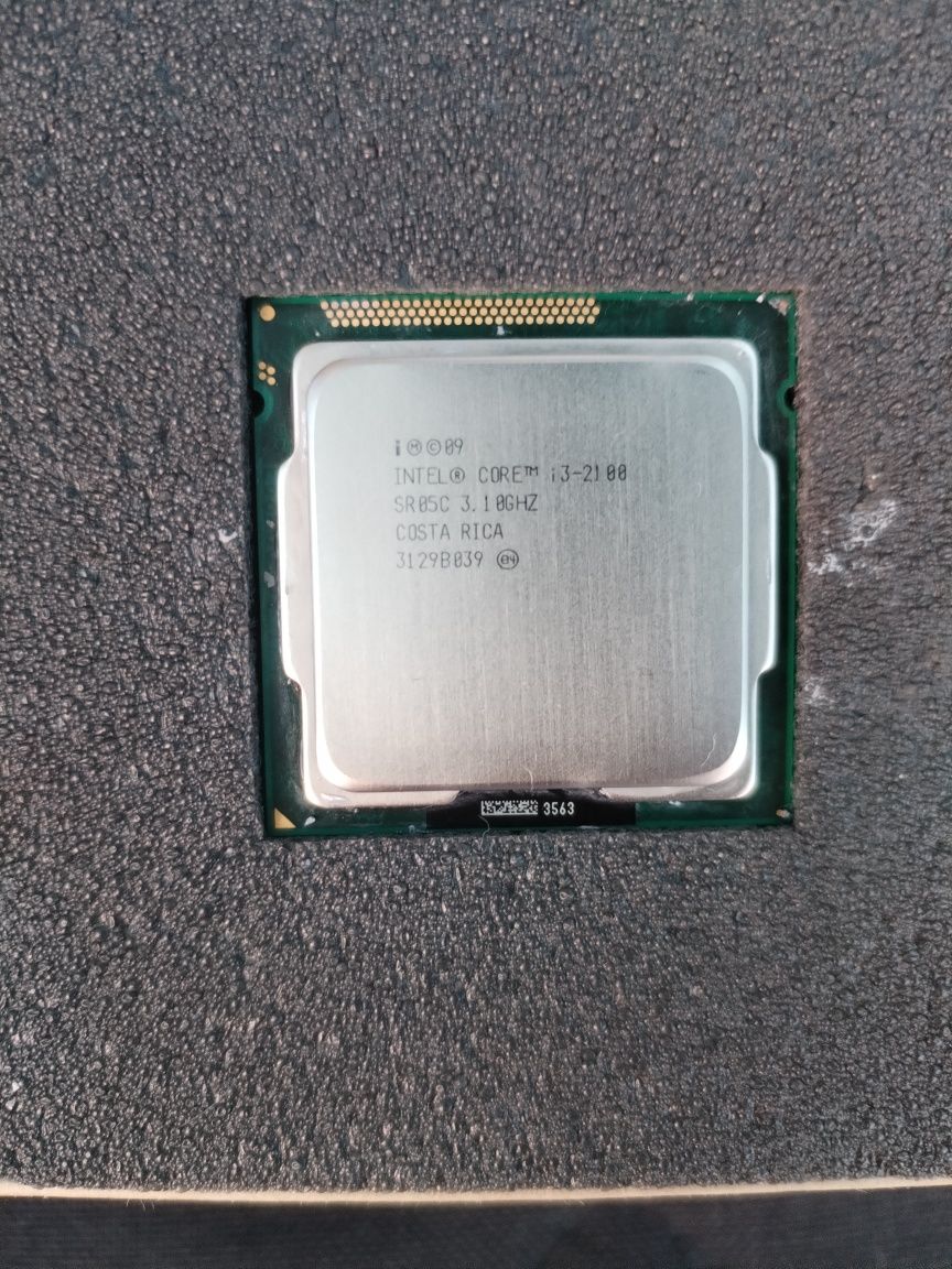 процесор Intel core i3-2100