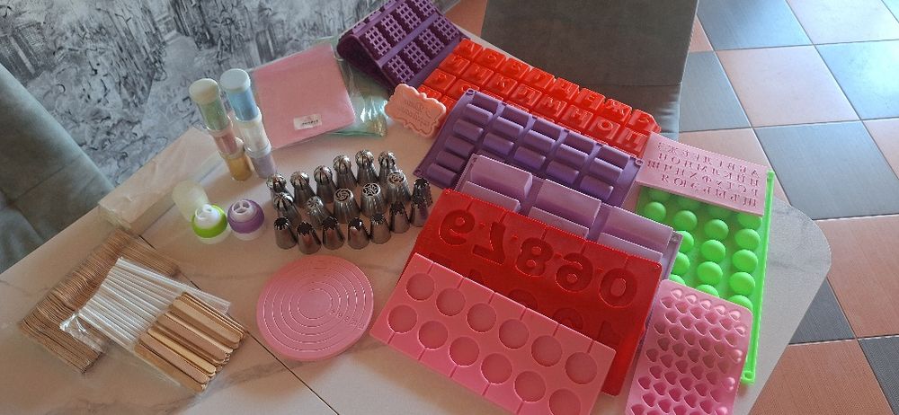 Кондитерський інвентар