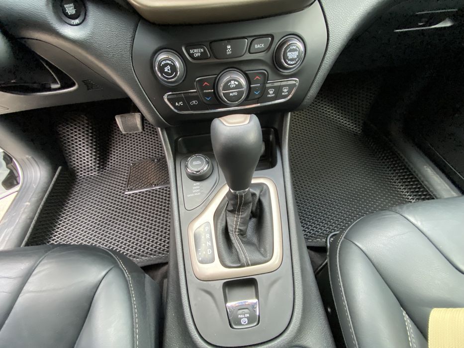 Коврики 3D Jeep Cherokee Compass килими ЕВА ЄВА EVA поліки джип чероке