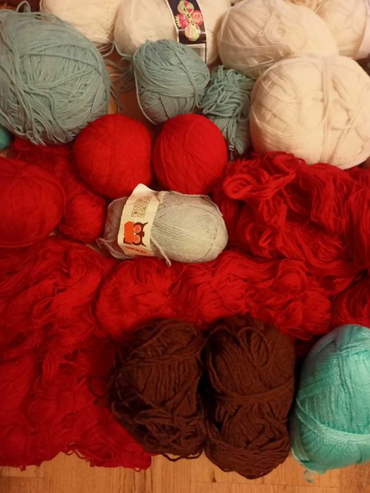 Włóczka 70 motków- 7 kg