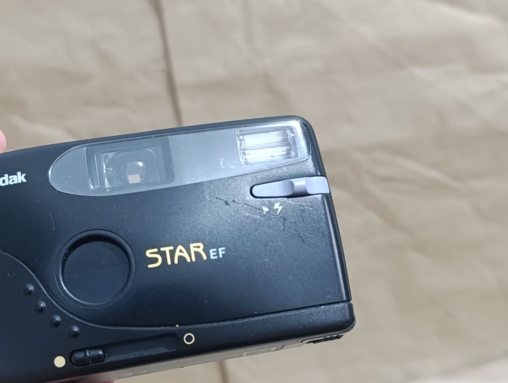 Плівковий фотоапарат KODAK Star EF мильниця 90-х років
