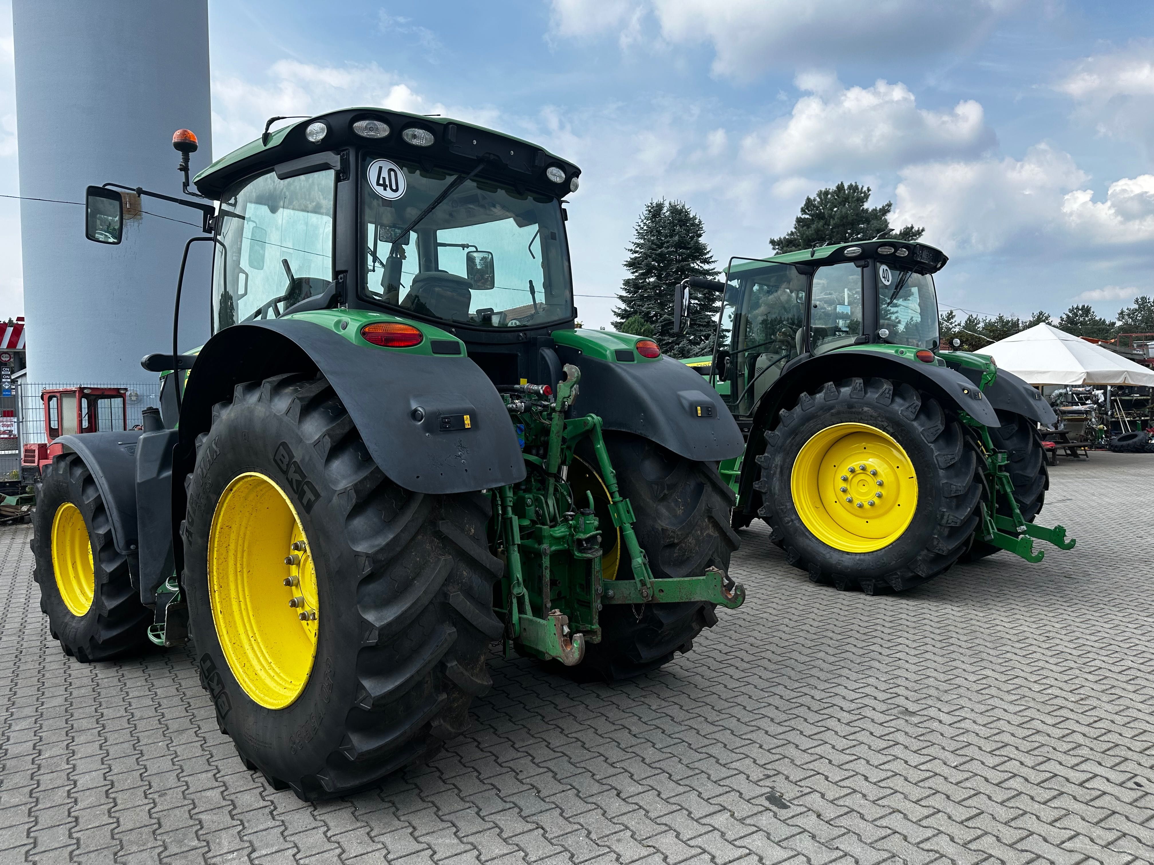 John Deere 6190R DirectDrive