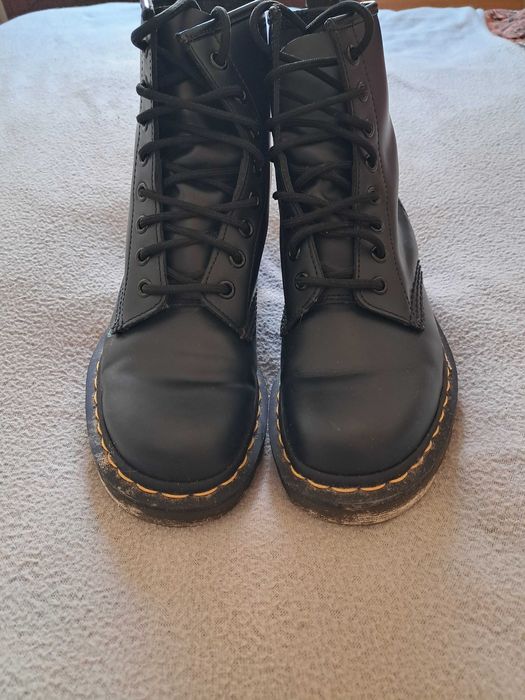 botas pretas como novas de marca wair