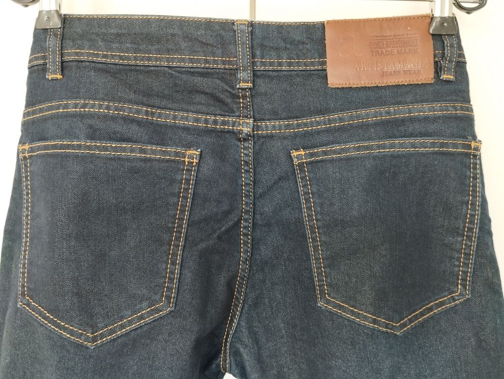 Spodnie jeans Artistamania W30