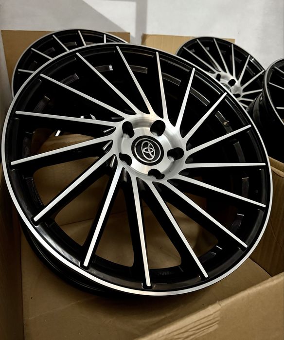 Nowe Alufelgi 5x114.3 19” Toyota Camry C-Hr Highlander Avensis Rav4