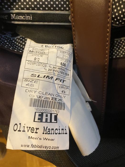 Весільний костюм свадебный Oliver Mancini і сорочка рубашка