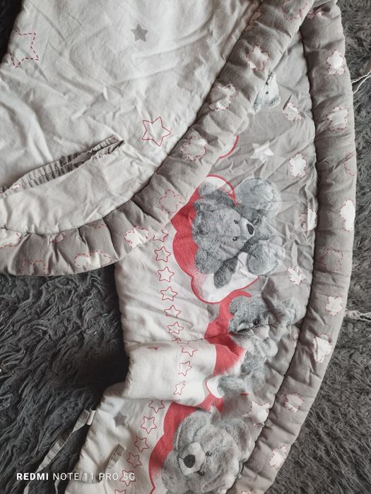 Ochraniacz na łóżeczko w misie