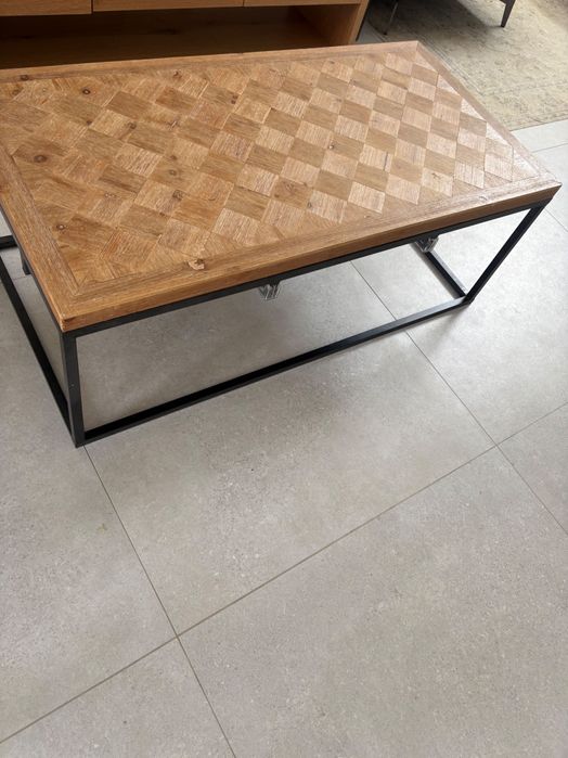 Mesa centro Gato Preto