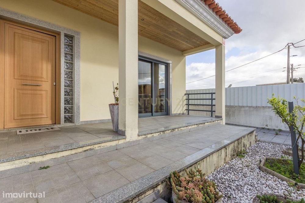 Moradia Isolada T4| Amora - Seixal