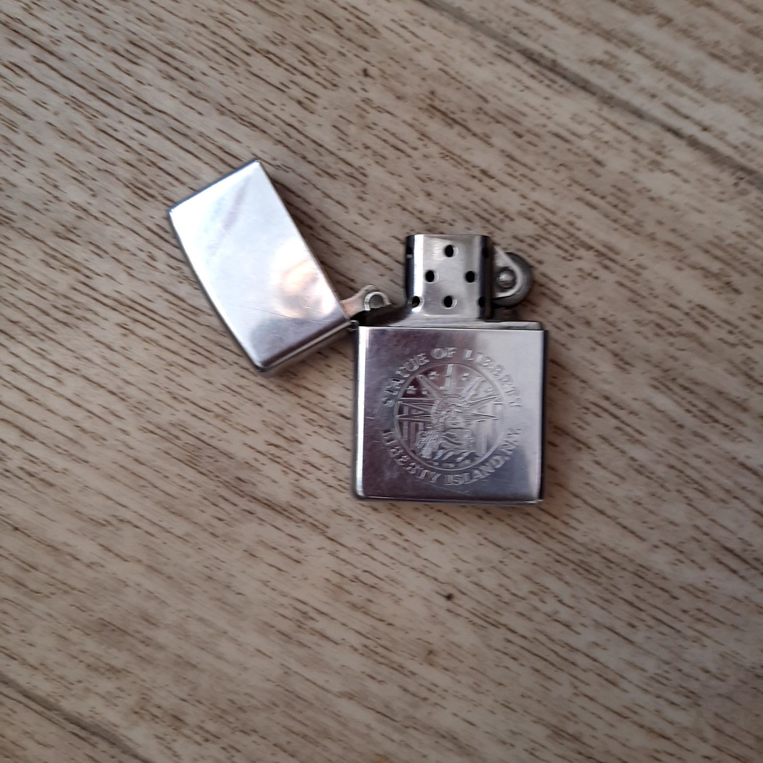 Зажигалка Zippo, оригинал