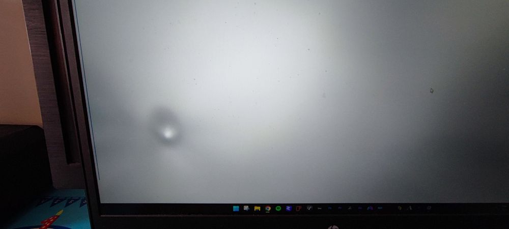 Portátil HP Gaming: i5-9300H + 16GB RAM + Nvidia 1650 4GB VRAM