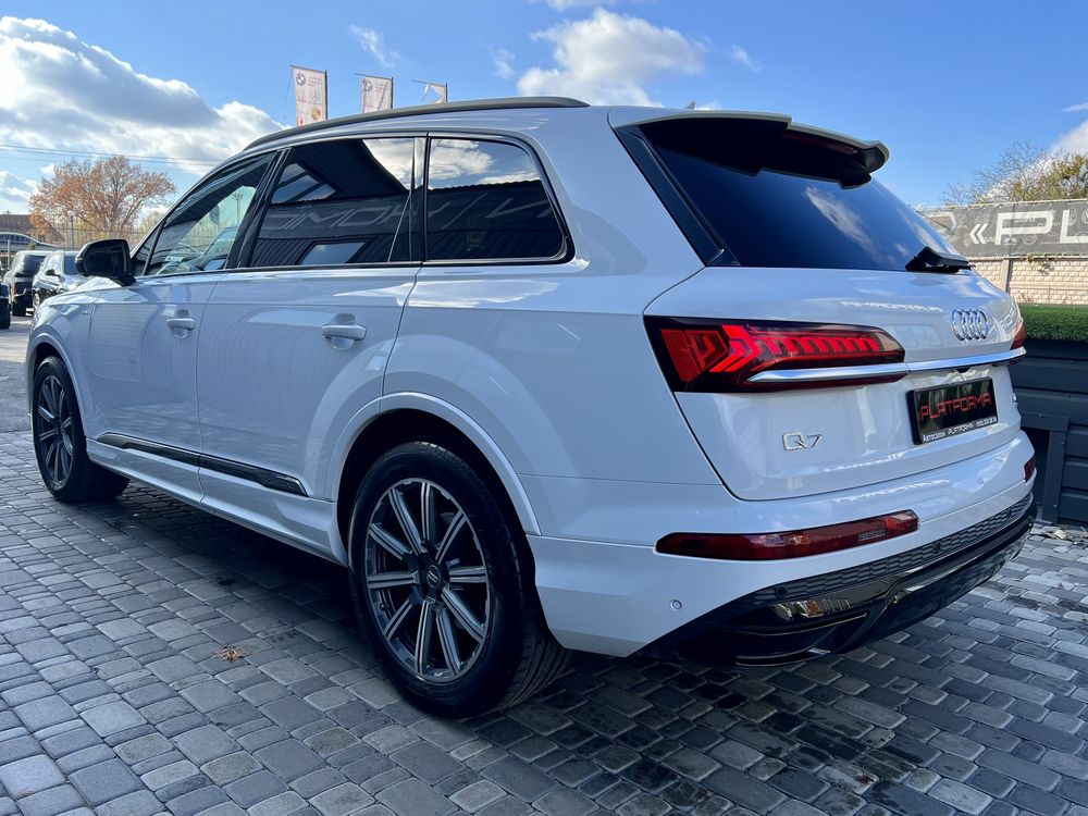 Audi Q7 2020 50 TDI  (286 к.с.) Quattro 7s S-Line