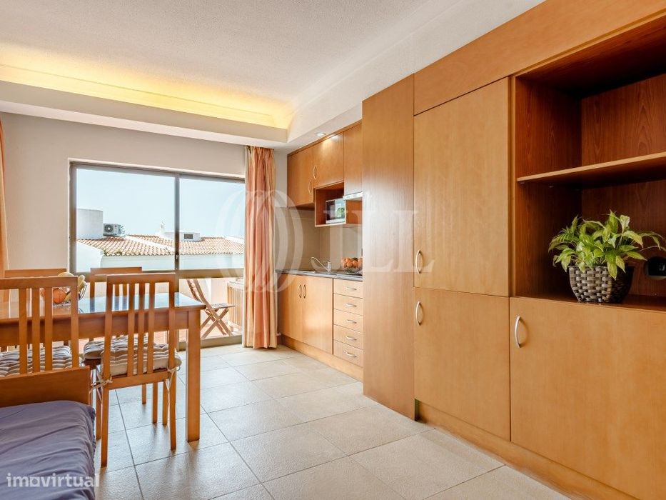 Apartamento T1 com varanda em Vilamoura