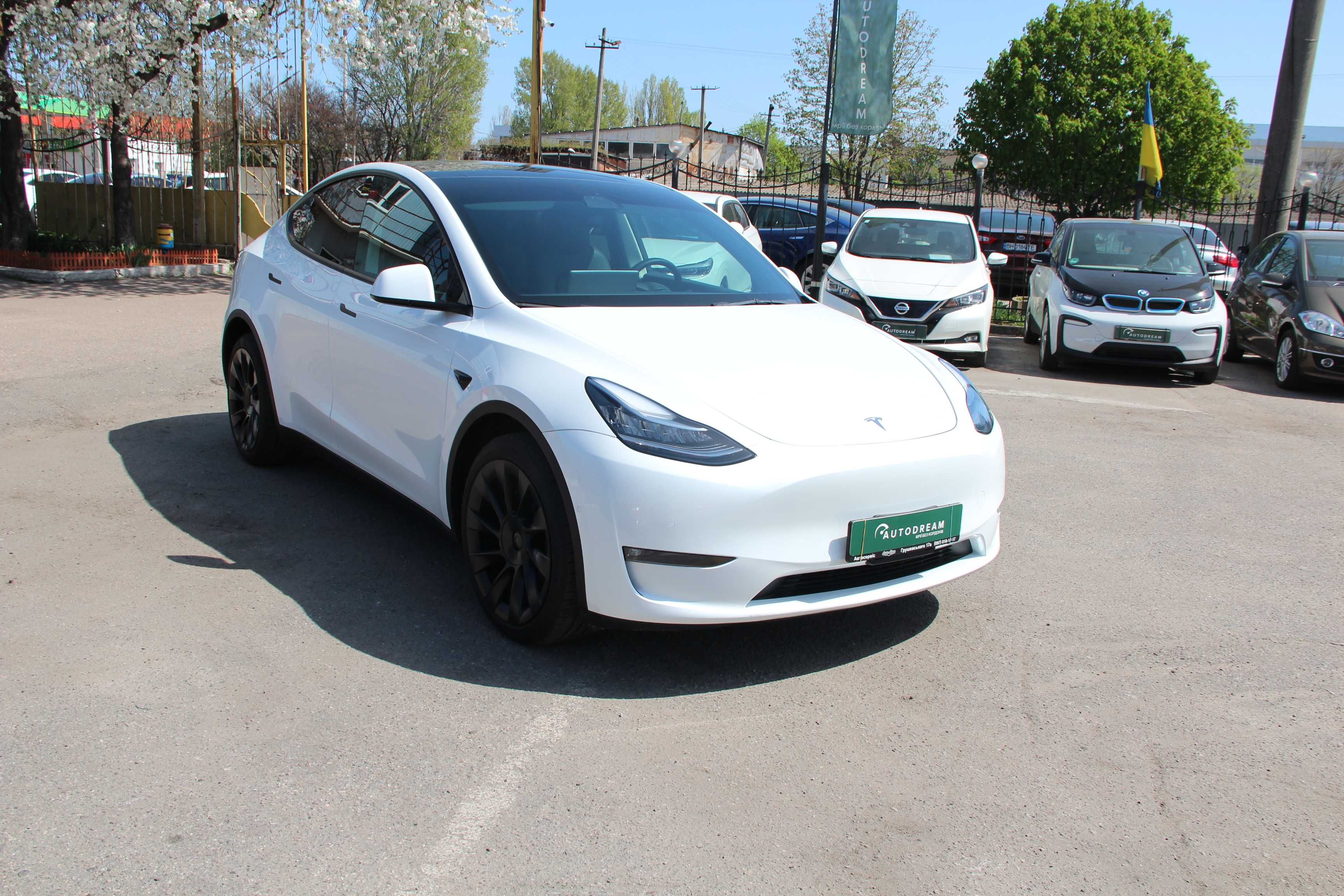 Tesla Model Y Dual Motor, 2022 ,12 т.км,,полный привод, Тесла Модель Y