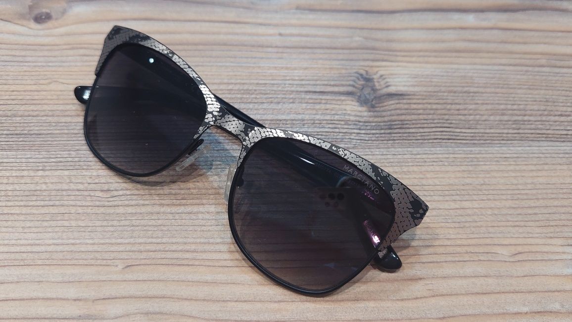 Жіночі і окуляри з прінтом пітона  GM 0774 02B  Guess  Marciano!