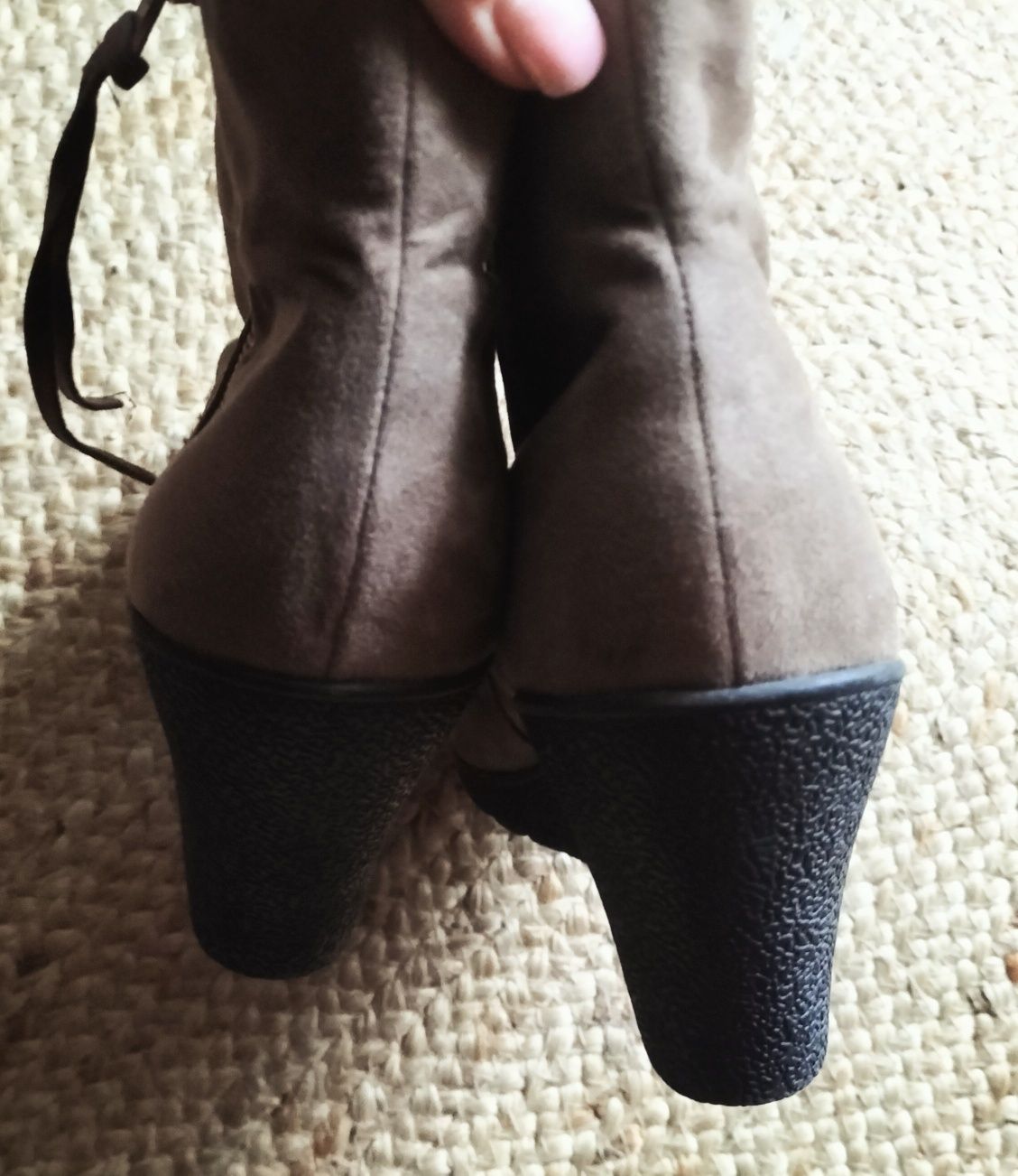 Botki H&M,na koturnie,nowe,szare,r.40-41