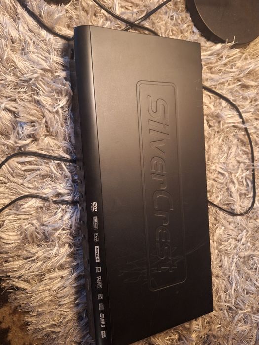Divx DVD player Silver crest