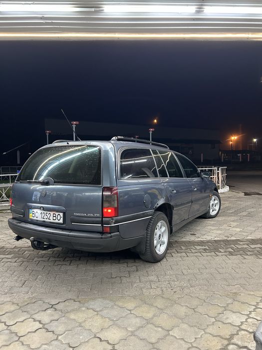Продаю Opel Omega B 2.5 ТДІ