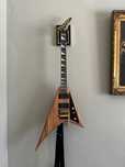 Jackson JS32 MAH Rhoads Natural + Case + EMG