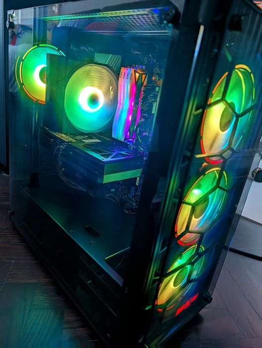 Komputer MAD DOG MD13500-I09R32H11 32GB  Gamingowy jak nowy