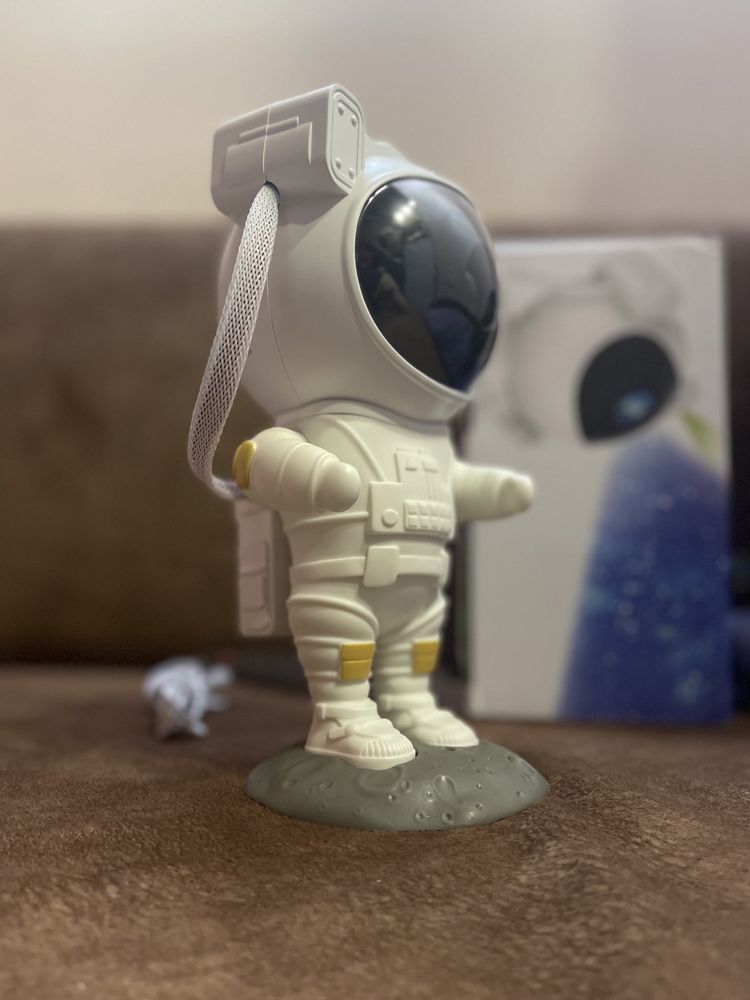 Проектор Космонавт, Астронавт, ночник, проектор звездного неба