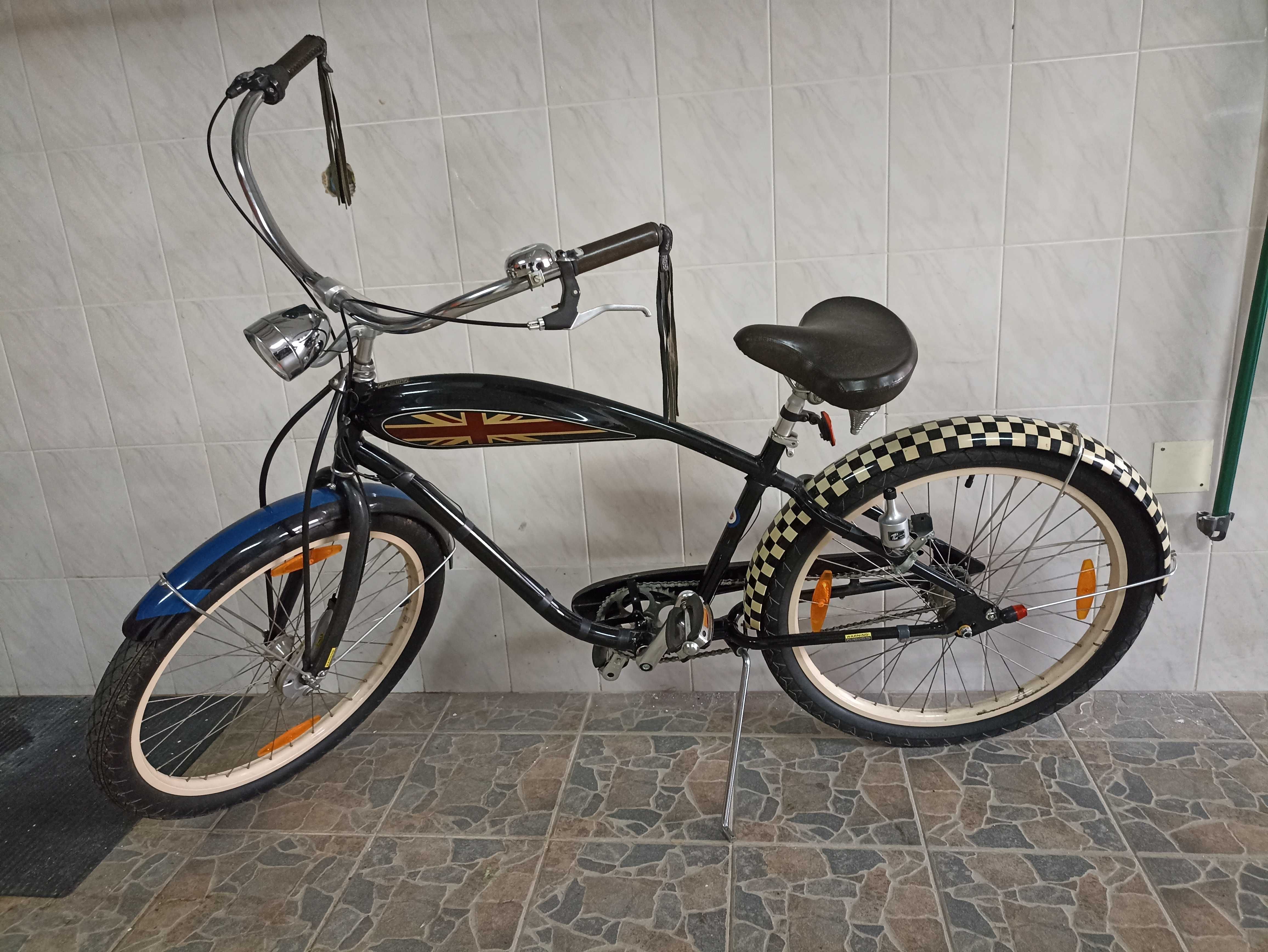 Bicicleta da marca eletra estilo choper