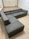 Sofá com chaise longue