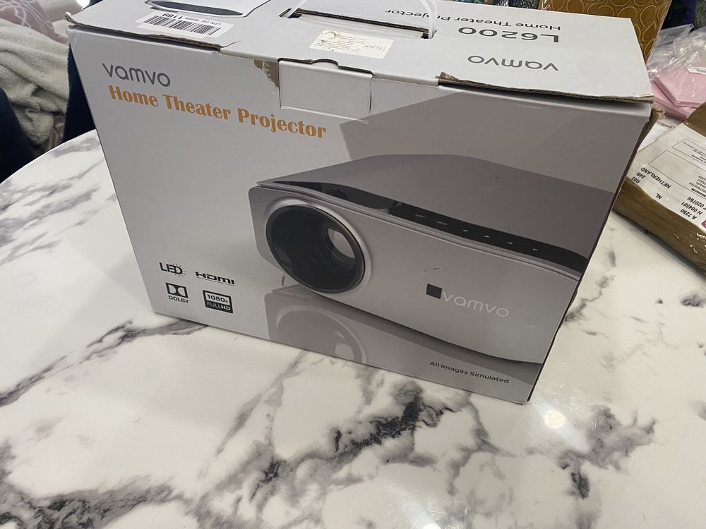 Projector Full HD Vamvo 6200 lumen