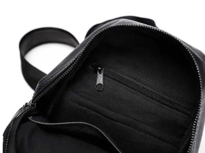 Мужская брендовая бананка сумка на грудь плечо барсетка рюкзак ранец