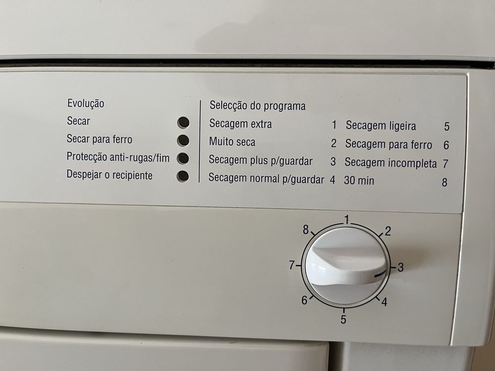 Máquina de Secar Roupa Bosch WTL 5200