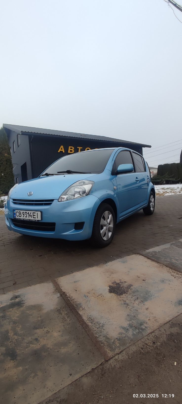 Продам авто Daihatsu sirion 2008