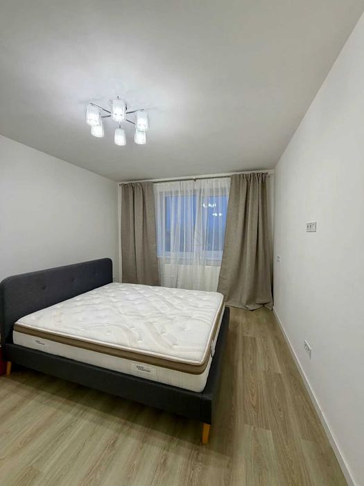 Продаж 1-кімнатної квартири з краєвидом на річку