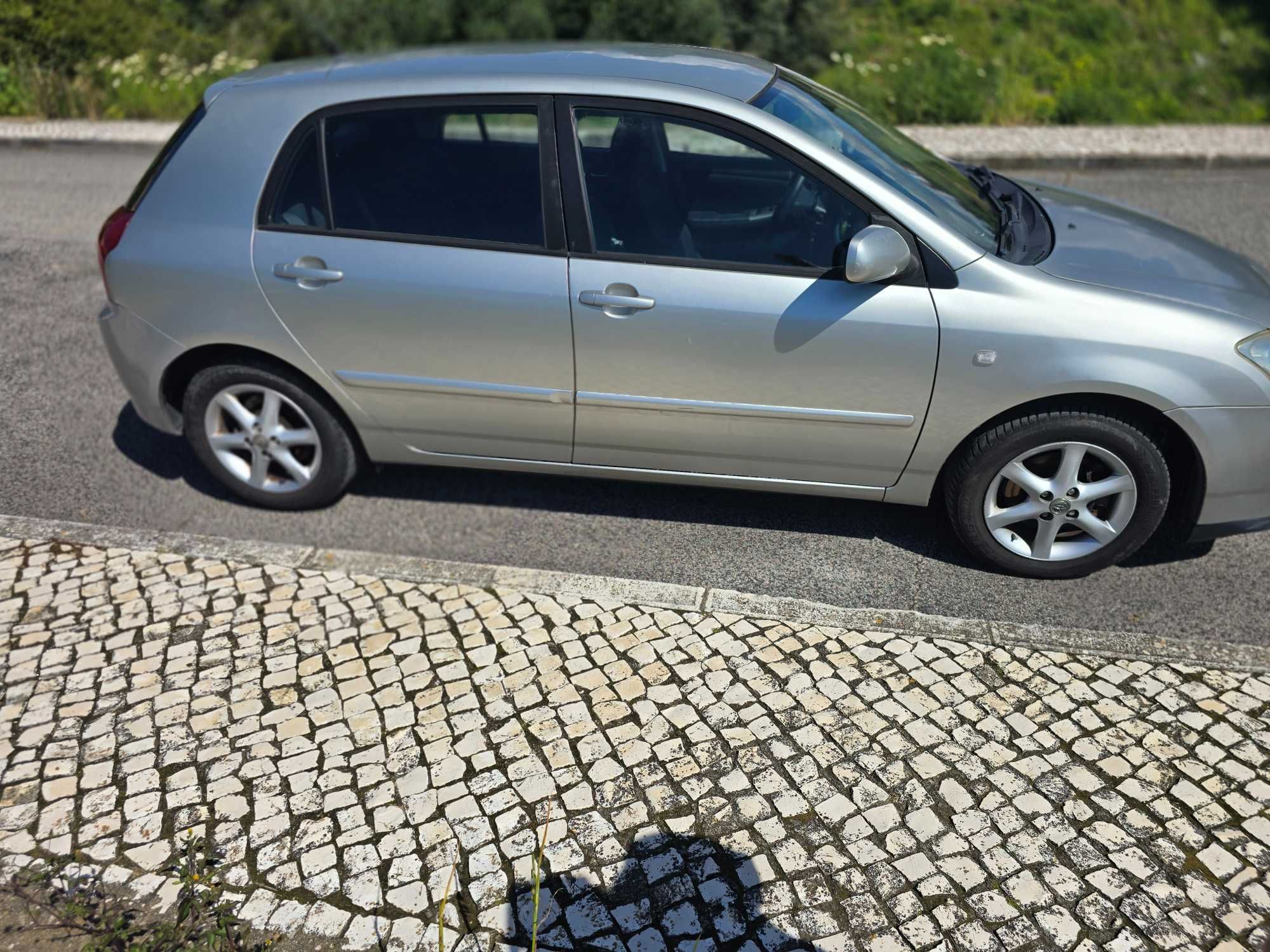 Toyota Corolla 1.4 D4D SOL MMT Automático