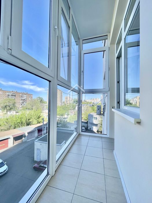 Продам 3 к. квартиру 94 м2 ЖК Грековская метро Левада Гагарина цирк