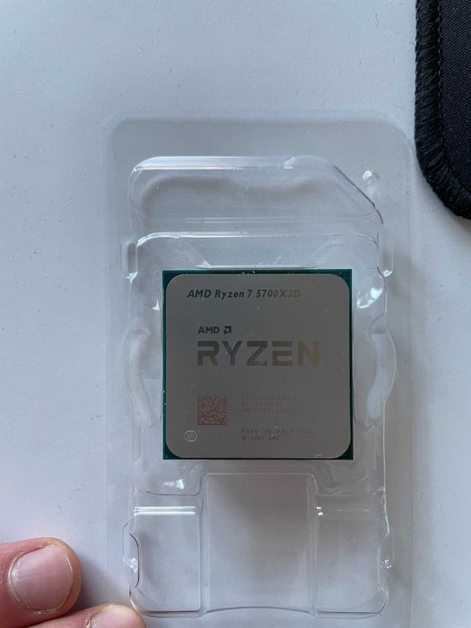 Procesor AMD Ryzen 7 5700X3D | OEM