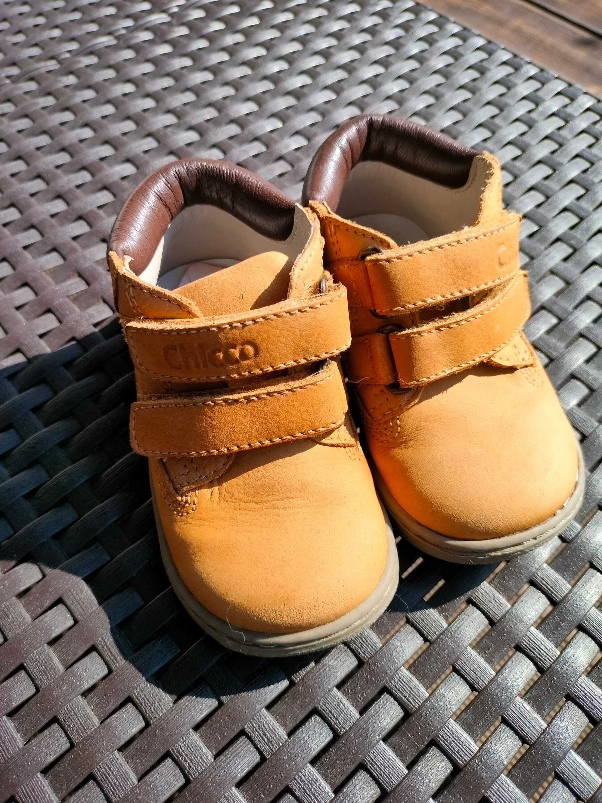 Buty trzewiki skórzane miękkie 21 stan idealny