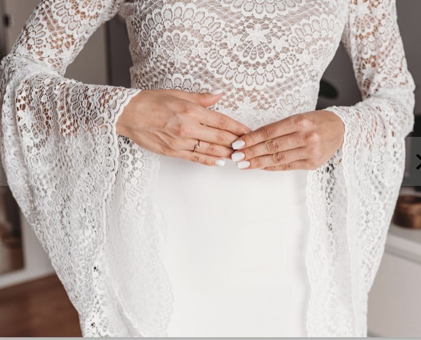 Dwuczęściowa suknia ślubna