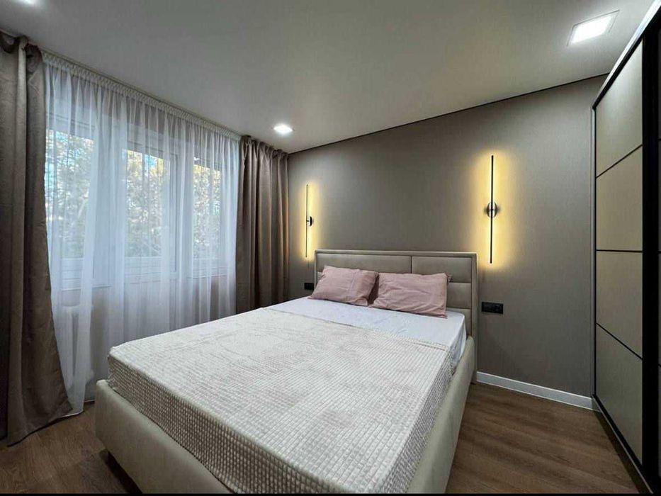 СДАМ ШИКАРНУЮ  1 комнатную квартиру ЦЕНТР ул Екатериненская