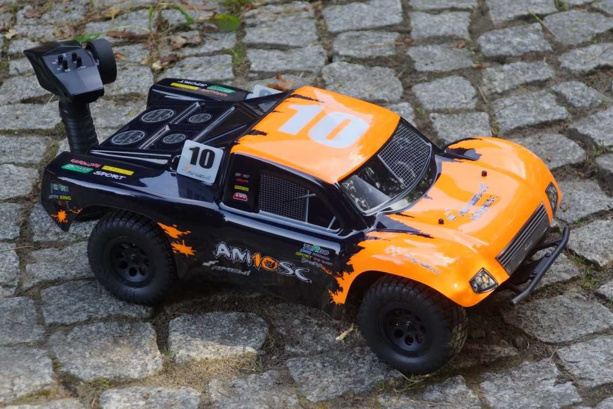 samochód model RC 1:10 Amewi SC10 bezszczotkowy brushless