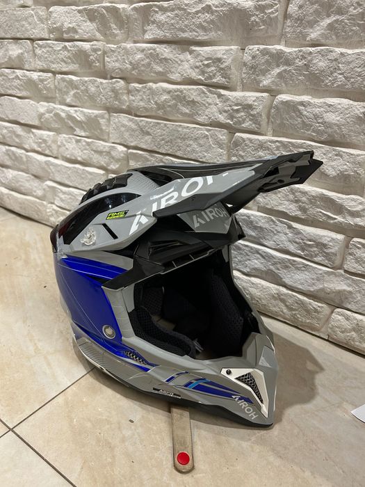 Airoh Aviator 3 Saber Niebieski