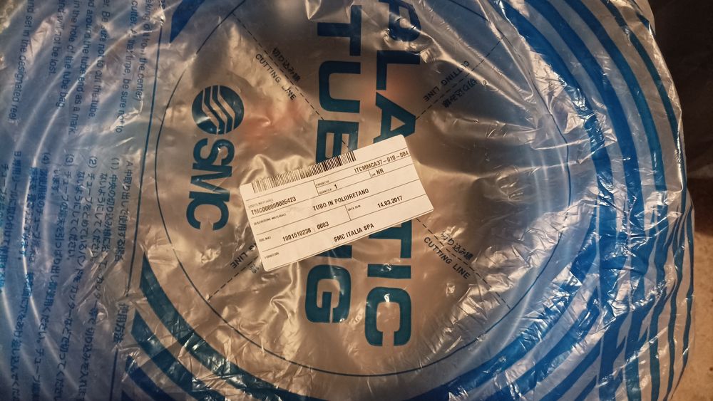 Wąż elastyczny poliuretanowy pneumatyczny SMC TU0805BU-100