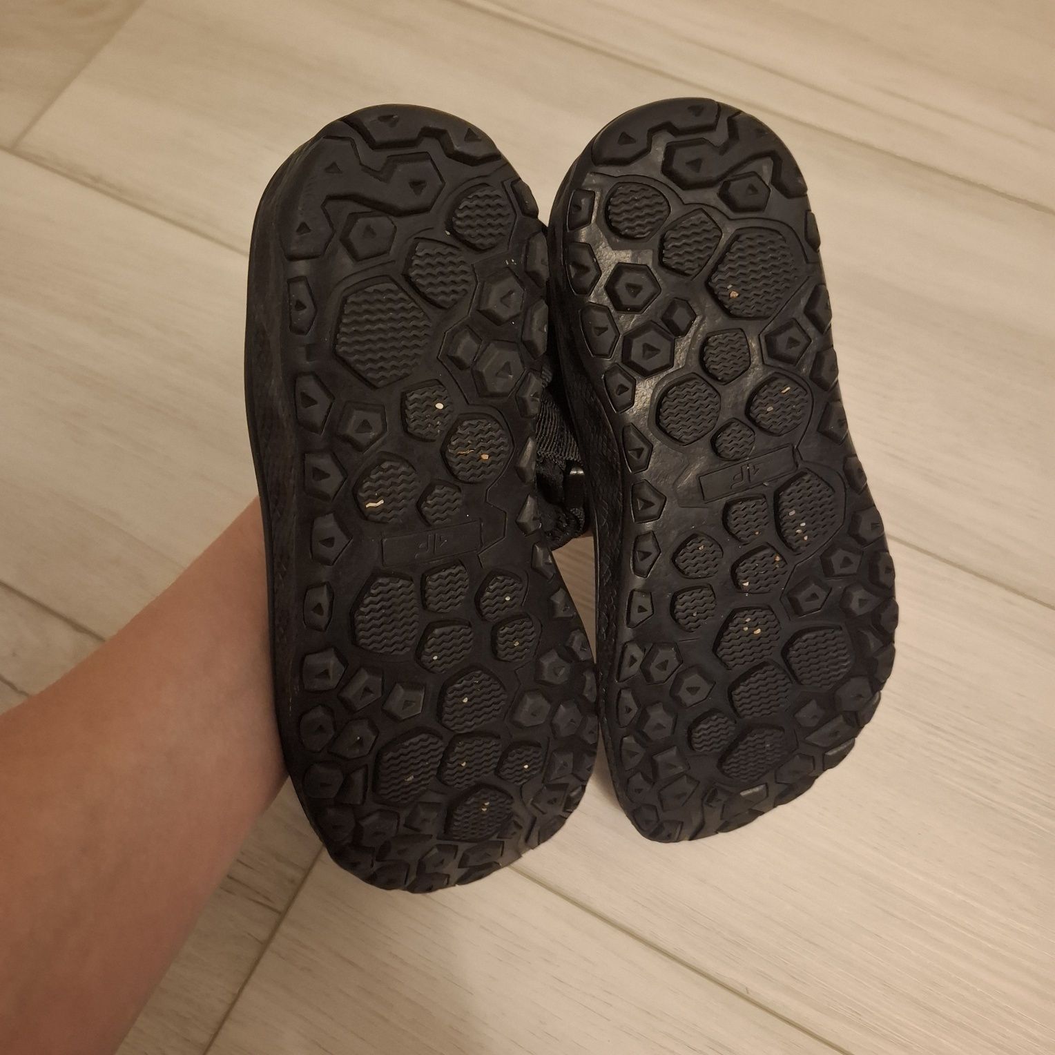 Sandały chłopięce 4f rozmiar 34