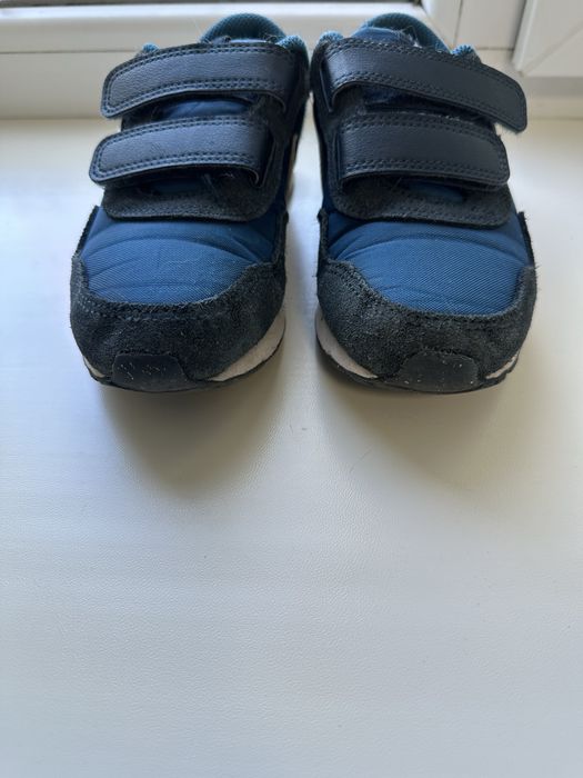 Оригінал Кросівки Nike   Розмір 12,5 С , 29-30(  18,5 см).