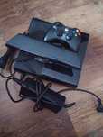 Xbox 360 z kinectem, padem i dyskiem 250 gb+ 3 gry(jedna na dysku)