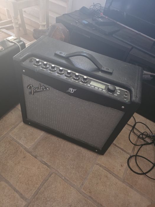Fender mustang 3 v2