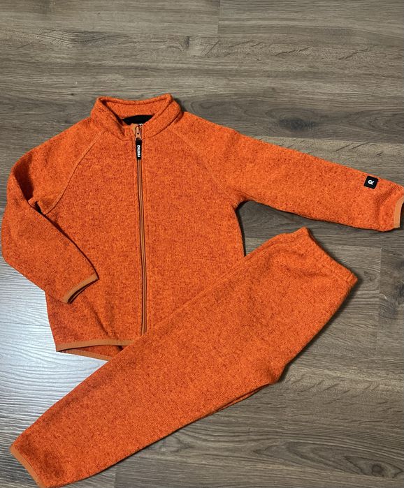 Спортивний костюм(поддева)reima