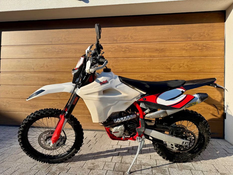 SWM RS300 R 2019 Husqvarna TE 310 37KM