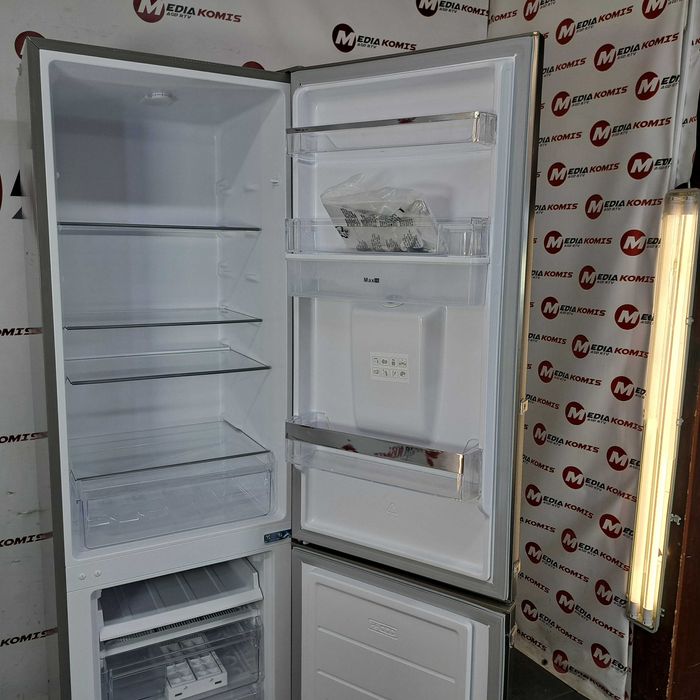 Lodówka Hanseatic HKGK17954DWDI (2 lata gwar) D / 260 li/ 179,5 cm wys